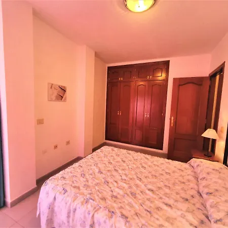 Cristi Puerto Santiago By Hrtenerife Net Apartament