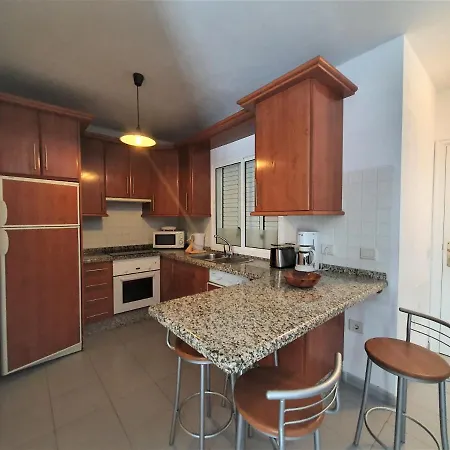 Апартаменты Cristi Puerto Santiago Пуэрто-де-Сантьяго